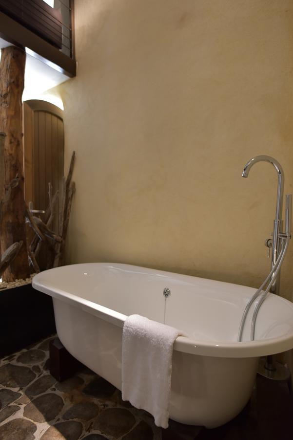 Le Silex - Adult Only Otel Vallon-Pont-dʼArc Dış mekan fotoğraf